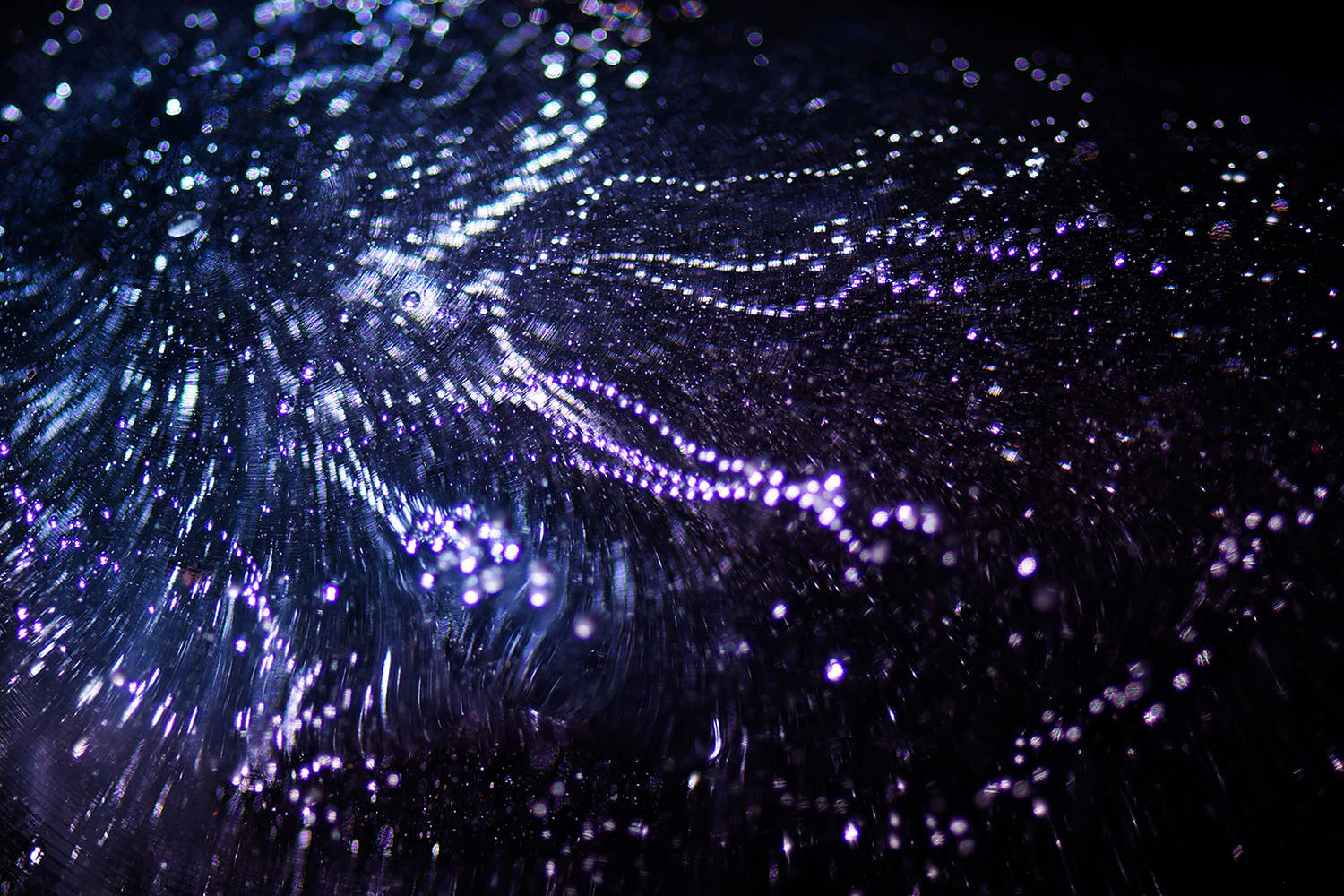 KANO TOMOHIRO GLASS WORKS - ガラス造形作家 狩野智宏 / かのう